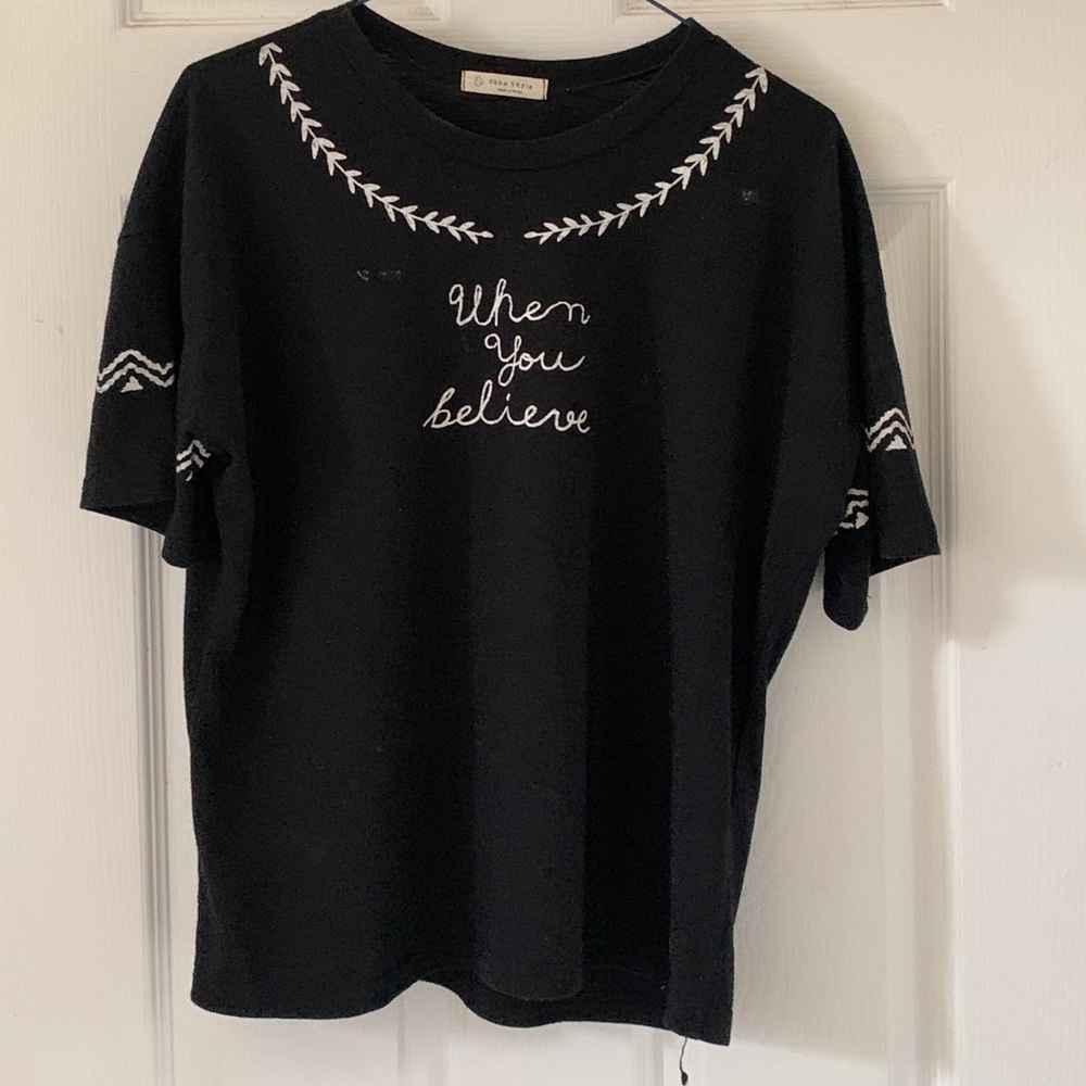 🖤Super cute Korean design shirt